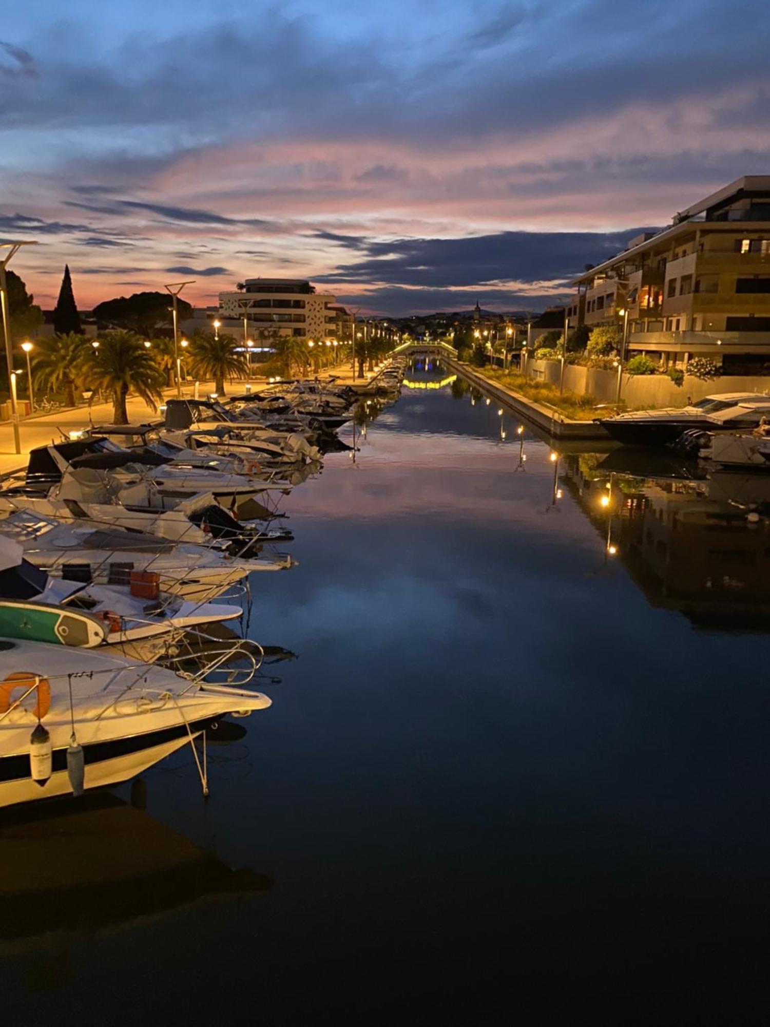 Chez Virginie : Appartement Lumineux Au Calme. Fréjus المظهر الخارجي الصورة